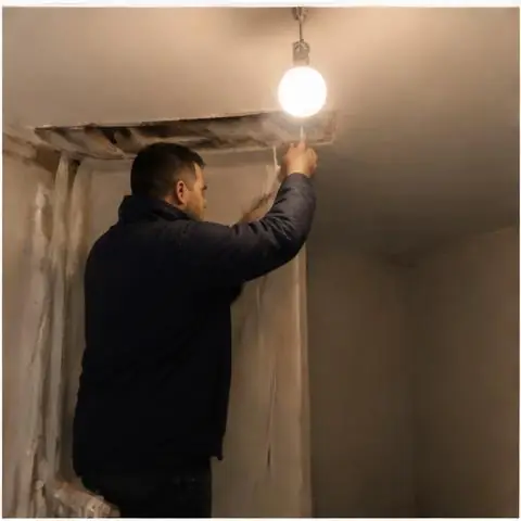 Esenyurt elektrikçi ekibinin esenyurt site ve rezidanslarında ortak alan, otopark ve jeneratör besleme arızaları için yerinde çalışması